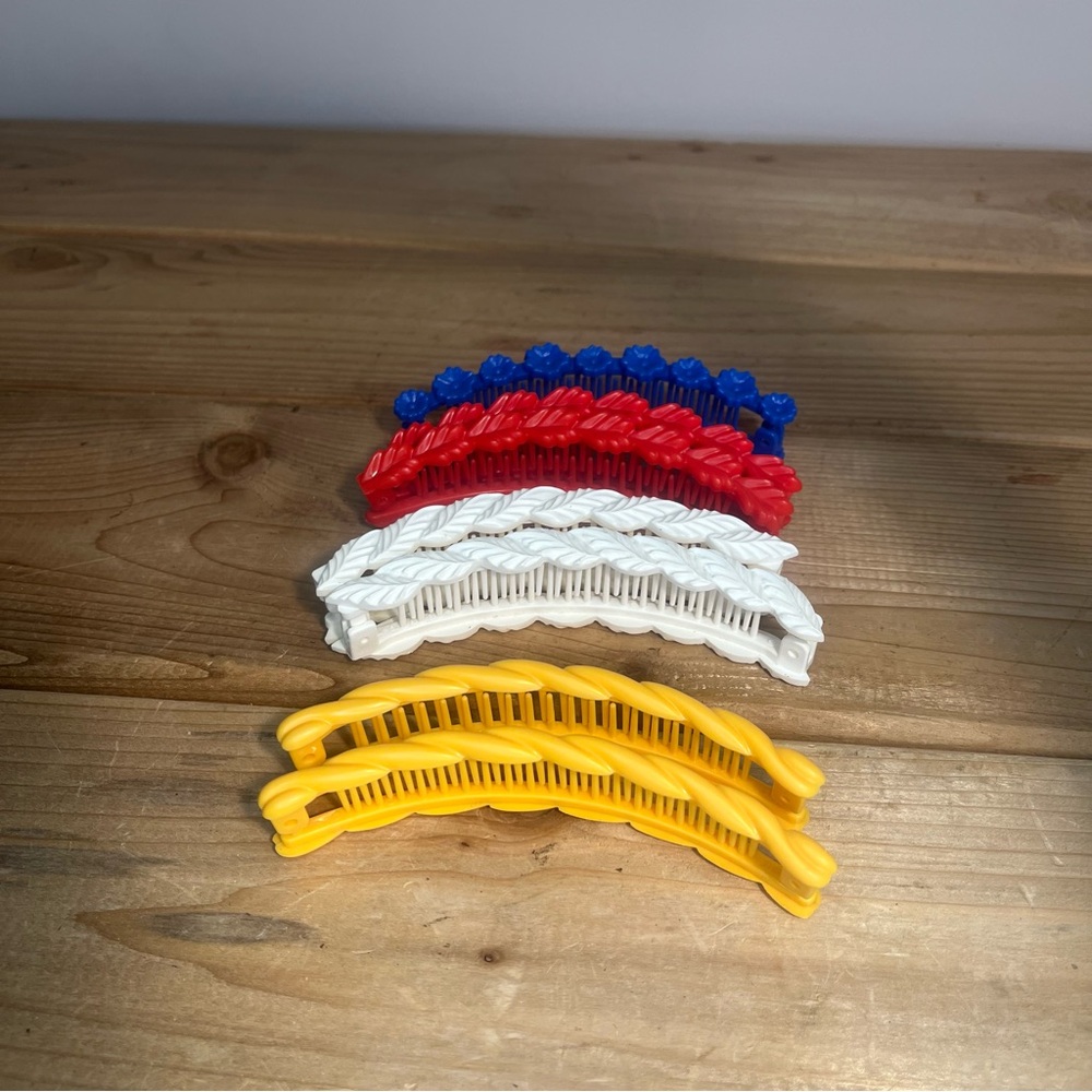 7 Vtg 80s/90s Plastic Banana Hair Clips~Clincher Combs~Yellow/White/Blue/Red.